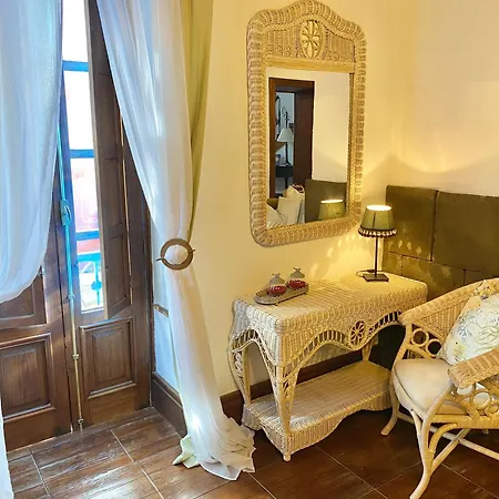 Authentic Canary Style With Private Pool And Garden- Casa Juan Vera Granadilla de Abona